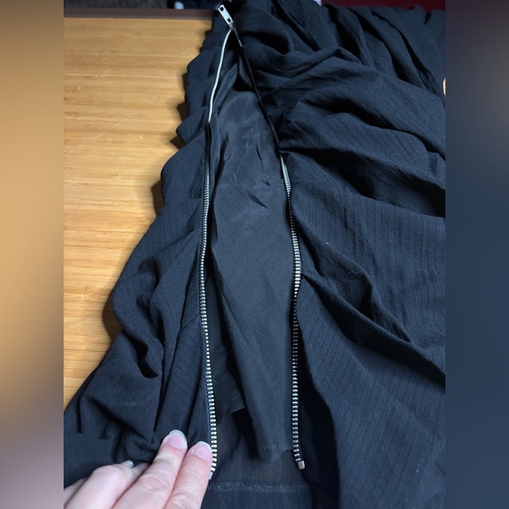 GUC Band Of Outsiders- Black Wool Ruched Tuxedo Midi Dress. Size 0 - Picture 9 of 11